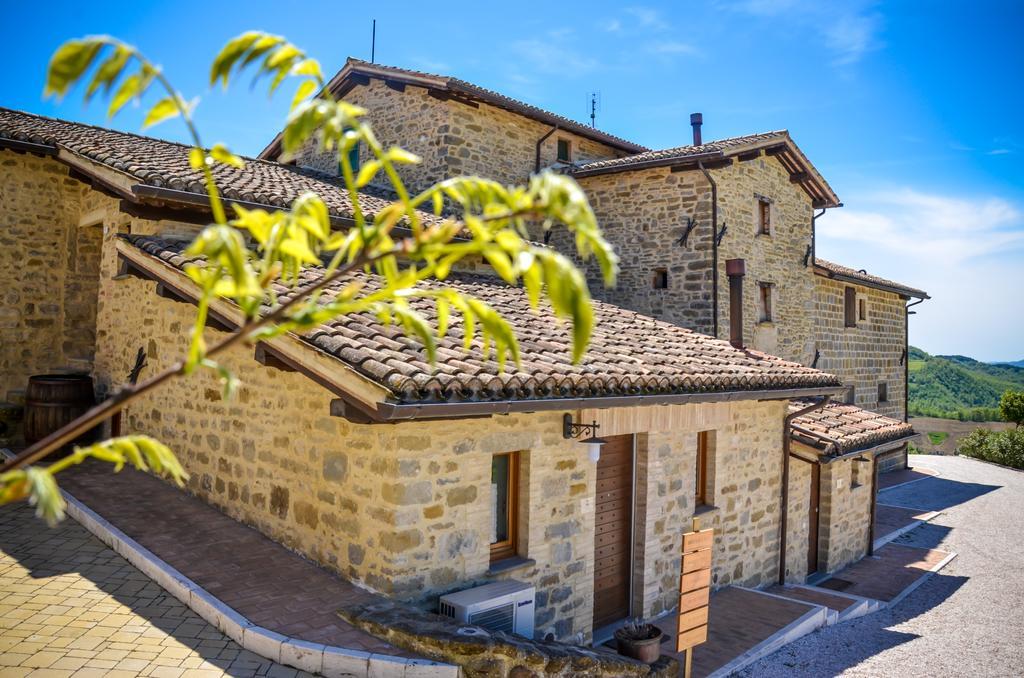 Tenuta Borgo Santa Cecilia غوبيو المظهر الخارجي الصورة