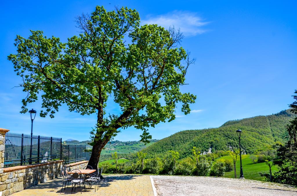 Tenuta Borgo Santa Cecilia غوبيو المظهر الخارجي الصورة