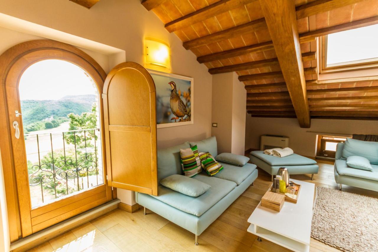 Tenuta Borgo Santa Cecilia غوبيو المظهر الخارجي الصورة